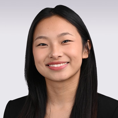 Chloe  Wu Photo